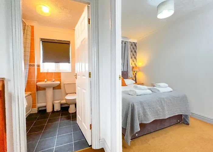 Rider Gardens Holiday House